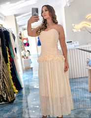 Vestido Golden Petals