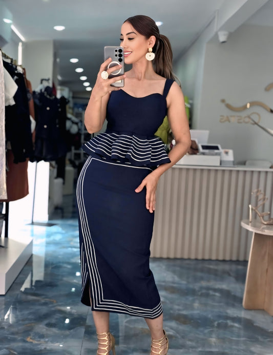 Navy Chic Waves